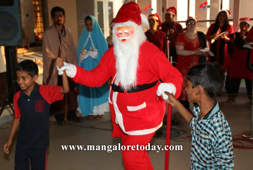  Christmas at Wenlock Children’s Block 1